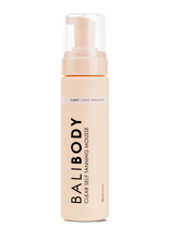 Load image into Gallery viewer, Clear Self Tanning mousse